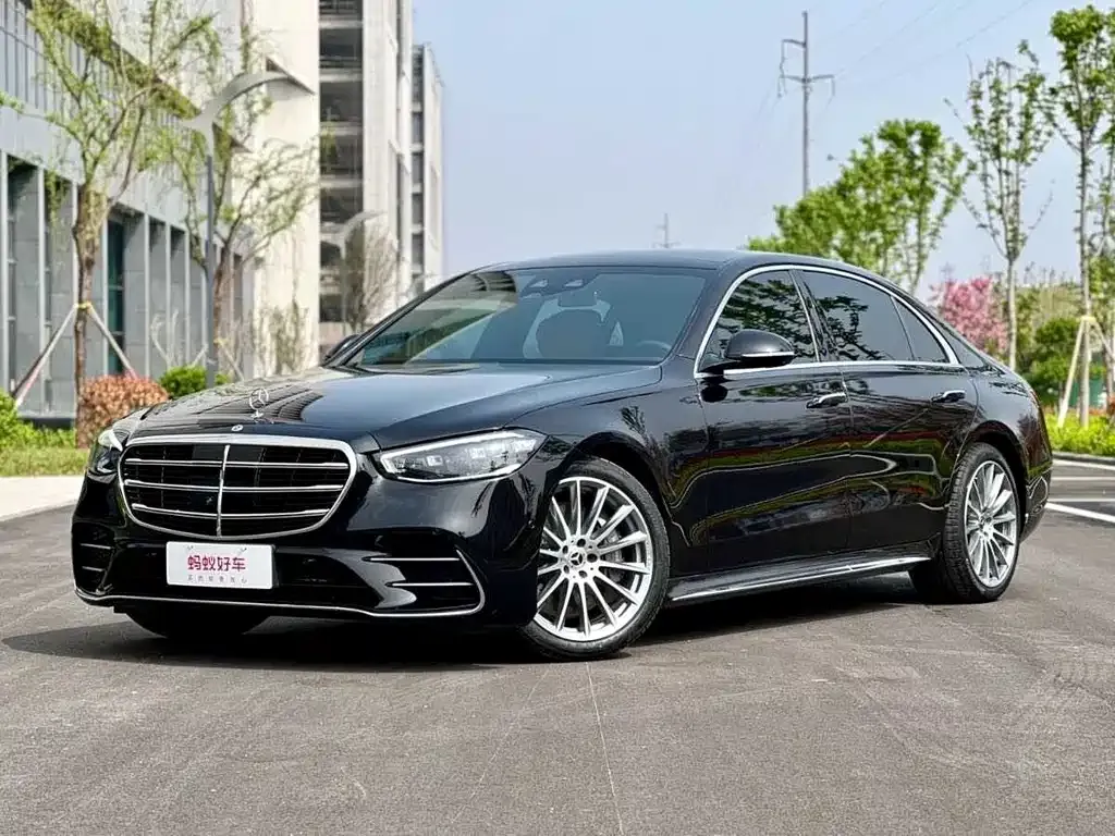 Mercedes-Benz S-Class — фото 1