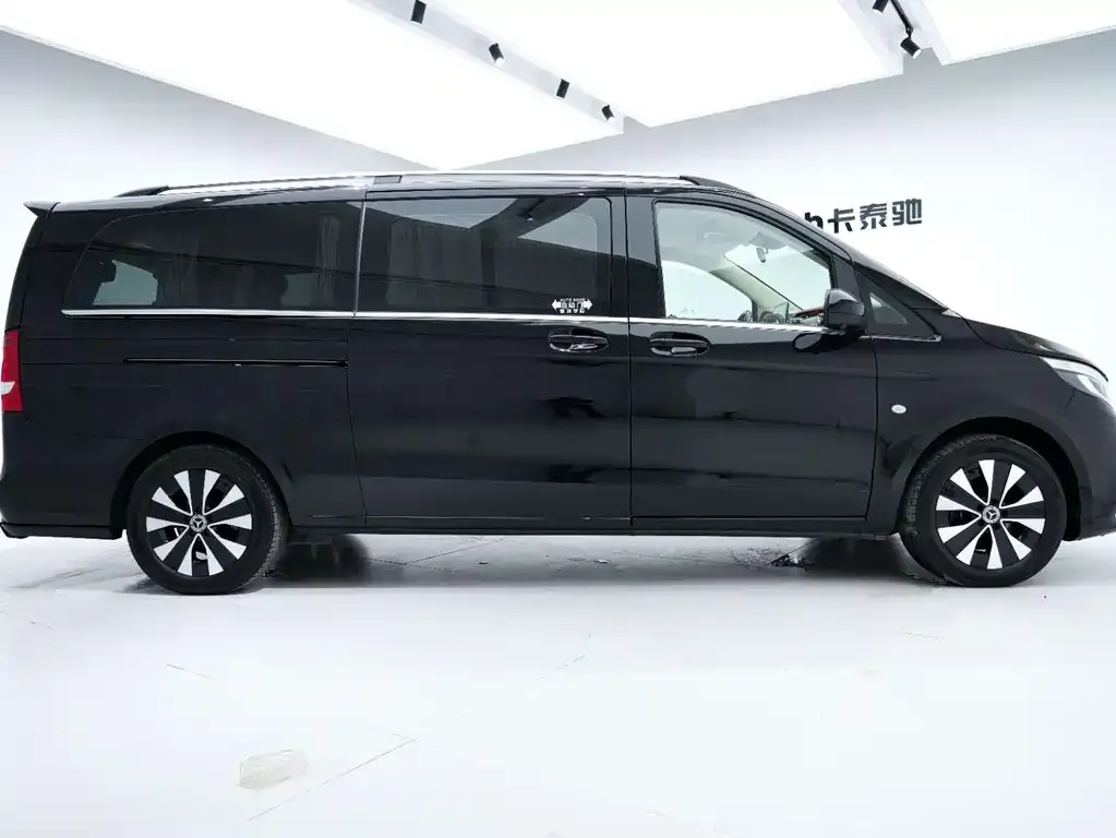Mercedes-Benz Vito — фото 8