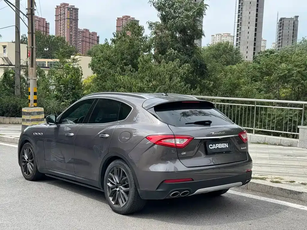 Maserati Levante — фото 7