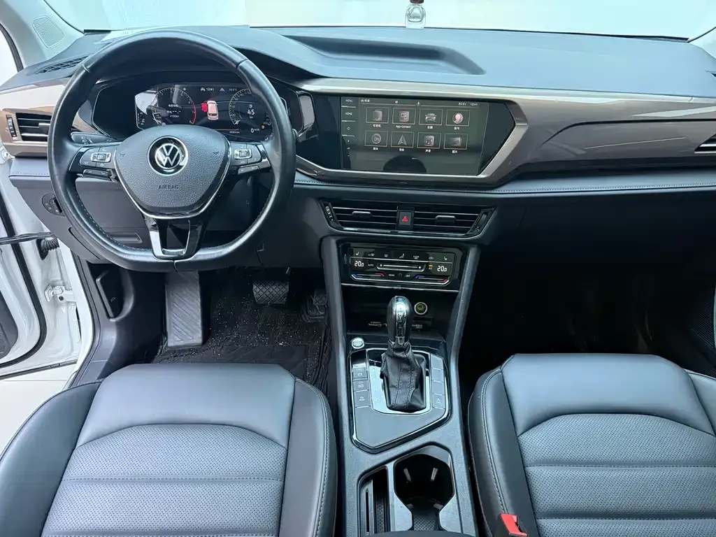 Volkswagen Tharu 2023 из CN, фото 10