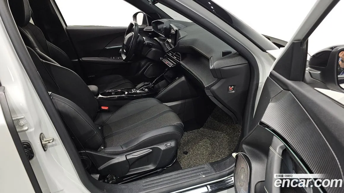 Peugeot 2008 2022 из KR, фото 9