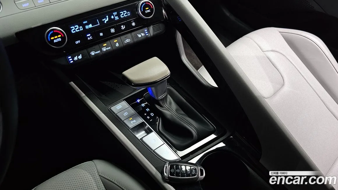 Hyundai AVANTE — фото 9
