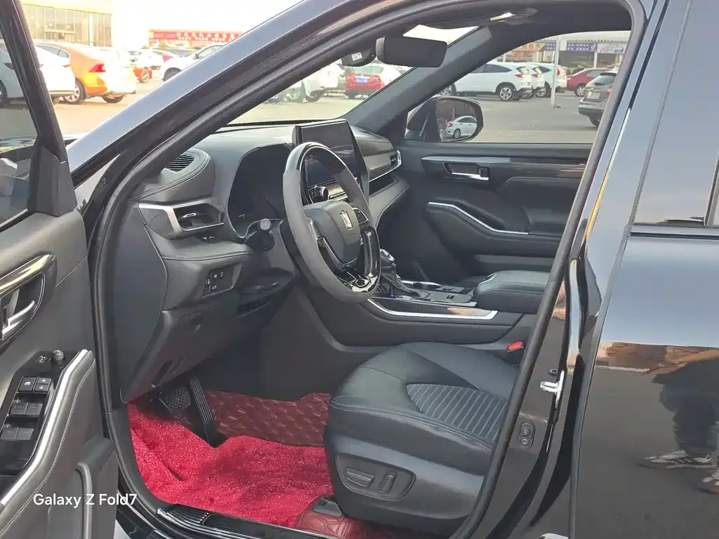 Toyota Crown Kluger 2023 из CN, фото 4