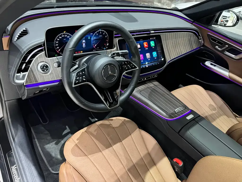 Mercedes-Benz E-Class 2024 из CN, фото 4