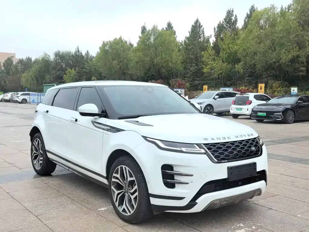 Land Rover Evoque 2024 из CN, фото 3