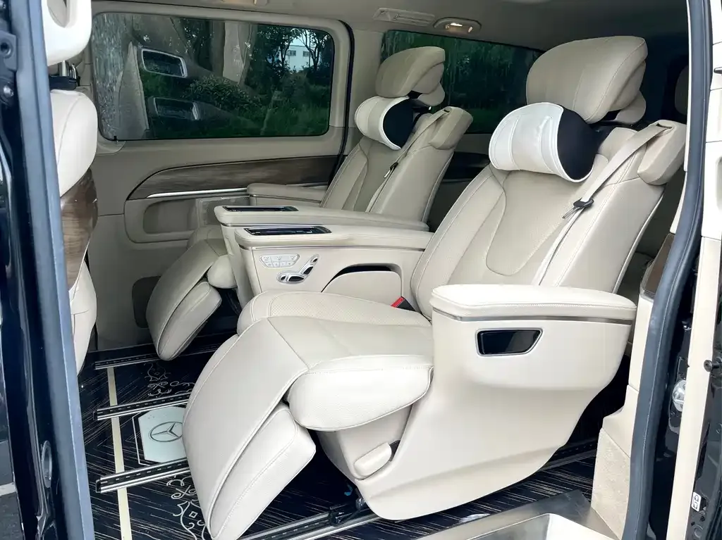 Mercedes-Benz V-Class 2021 из CN, фото 10