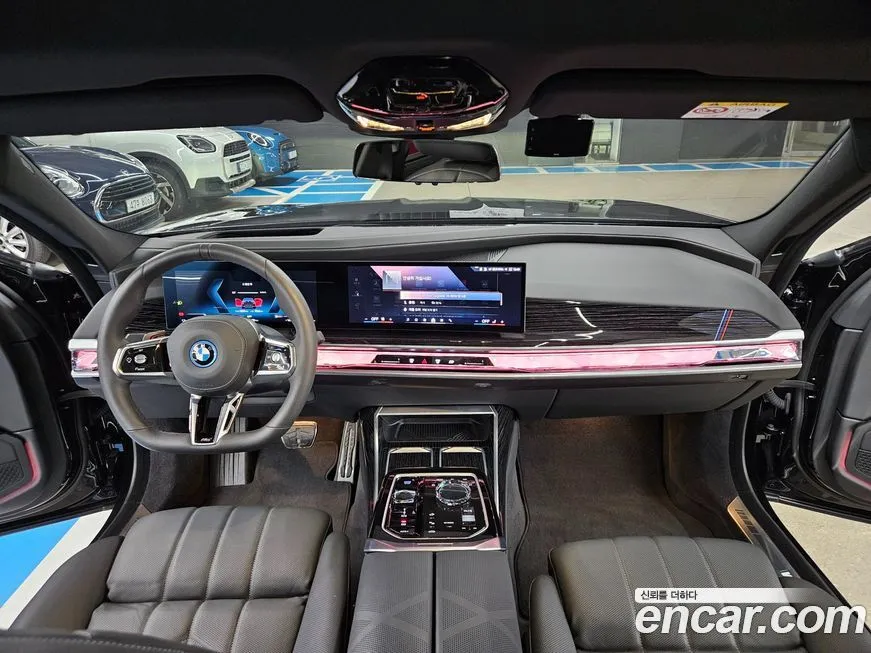 BMW i7 2025 из KR, фото 7