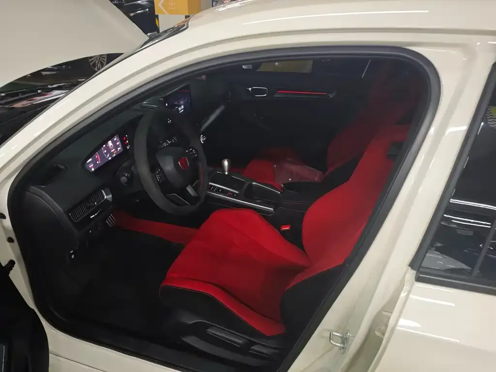 Honda Civic (Import) 2024 из CN, фото 4