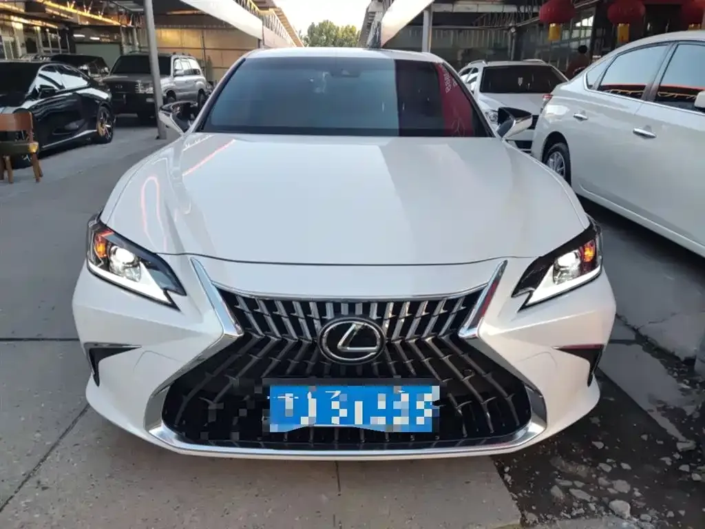 Lexus ES 2024 из CN, фото 3