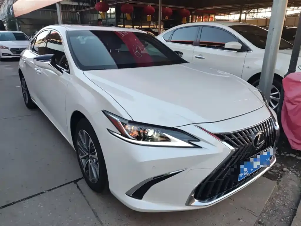 Lexus ES 2024 из CN, фото 4