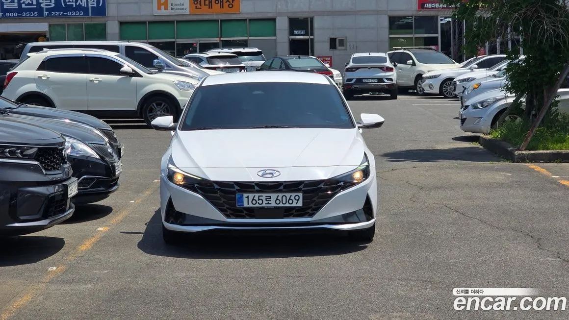 Hyundai AVANTE 2021 из KR, фото 3