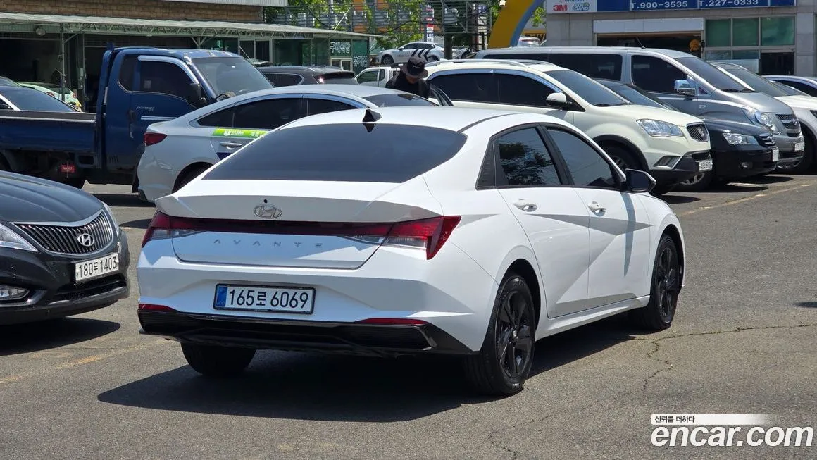 Hyundai AVANTE 2021 из KR, фото 5