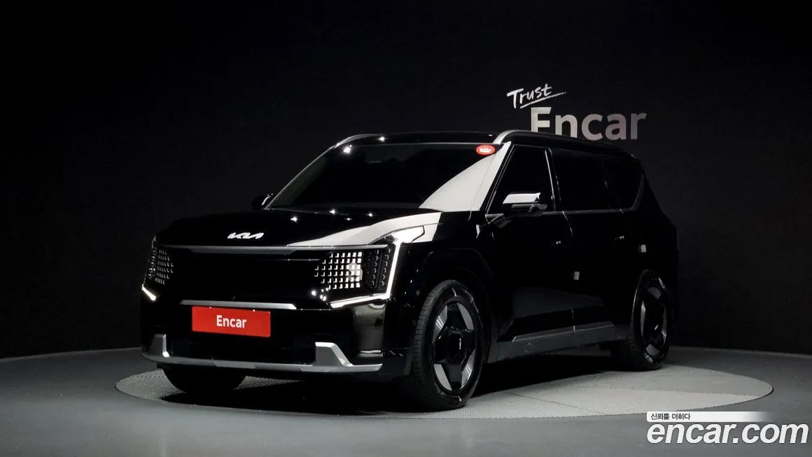 Kia EV9 2024 из KR, фото 1