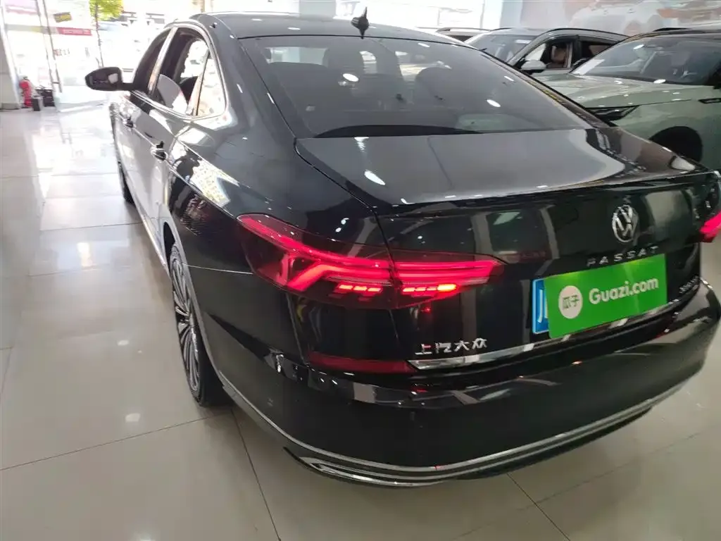 Volkswagen Passat 2021 из CN, фото 5