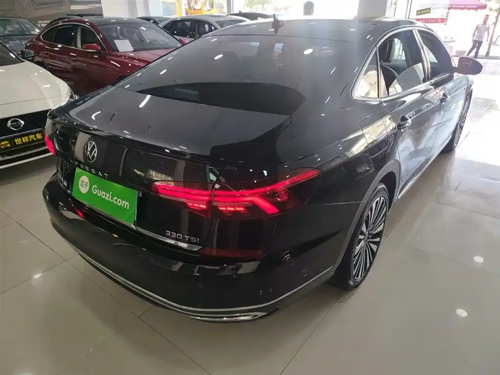 Volkswagen Passat 2021 из CN, фото 7
