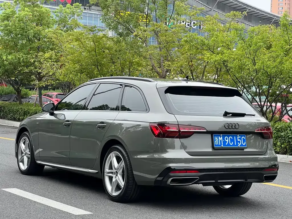 Audi A4 (Import) 2024 из CN, фото 7