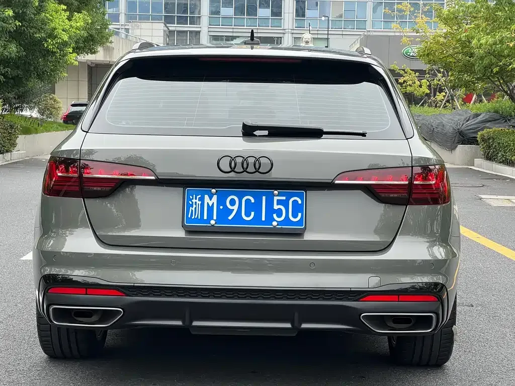 Audi A4 (Import) 2024 из CN, фото 8