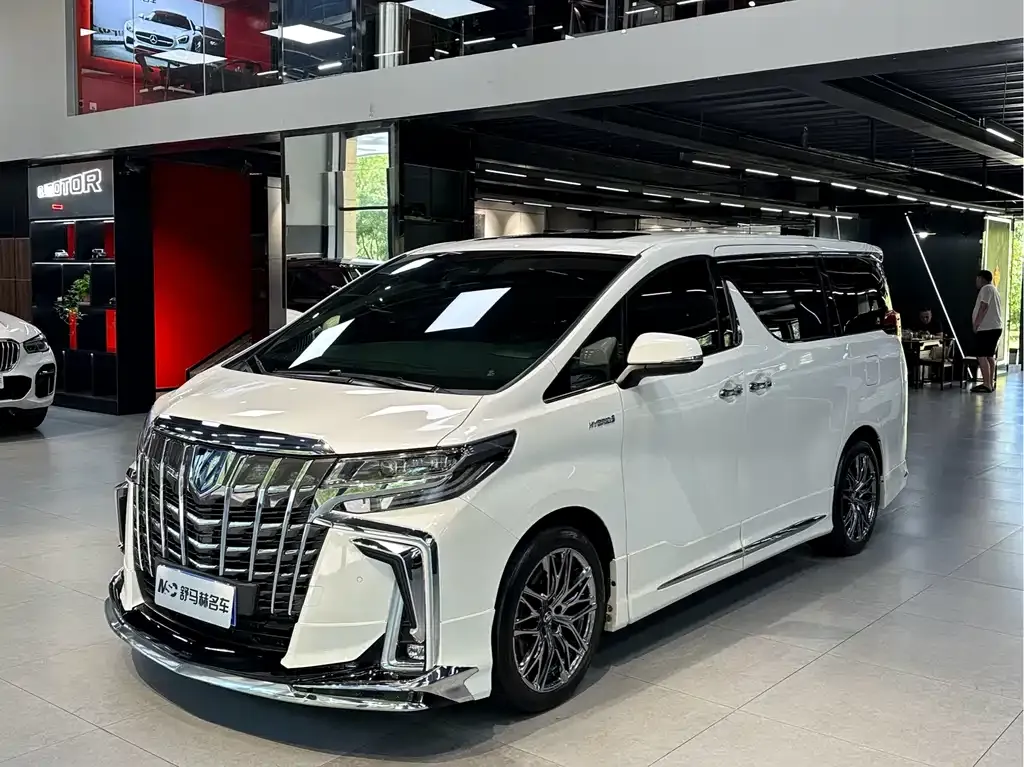 Toyota Alphard 2022 из CN, фото 1