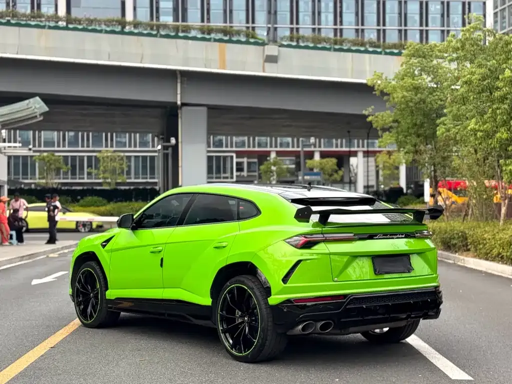 Lamborghini Urus 2022 из CN, фото 8