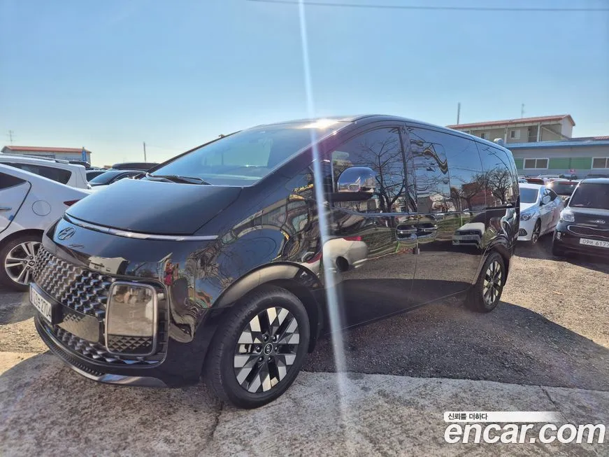 Hyundai Staria — фото 2