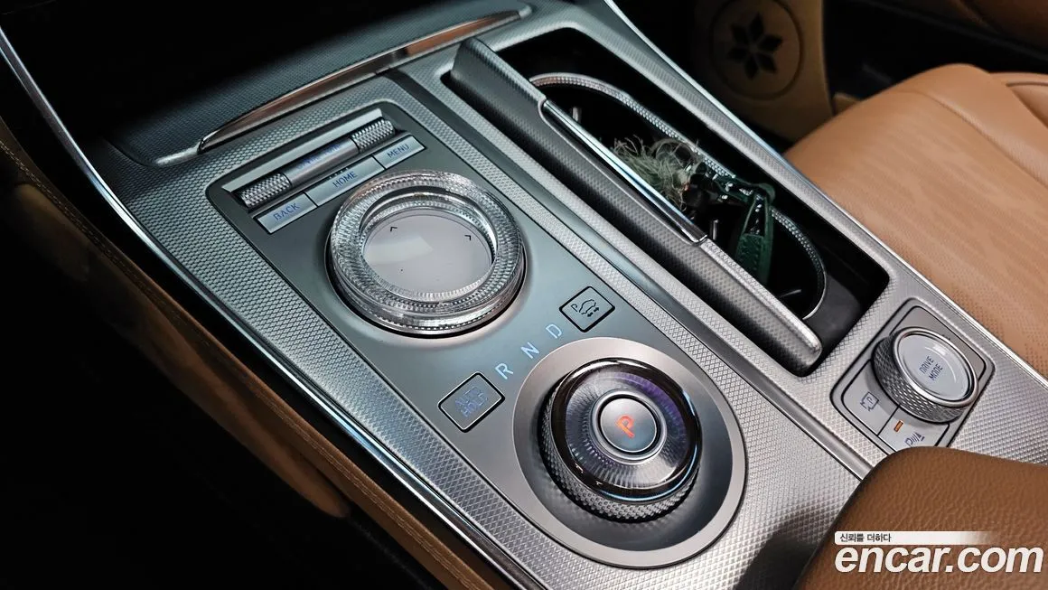 Genesis GV80 — фото 9