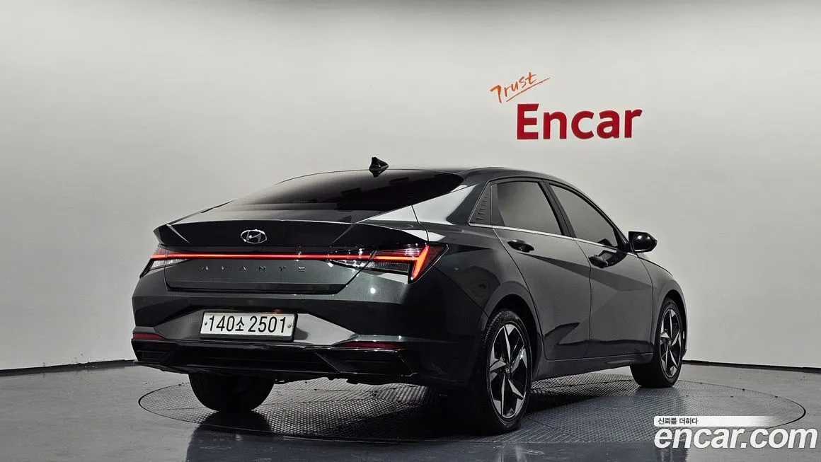 Hyundai AVANTE — фото 2