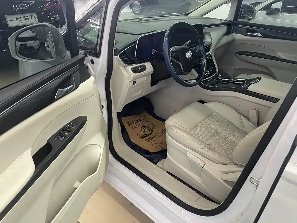Buick GL8 2022 из CN, фото 5