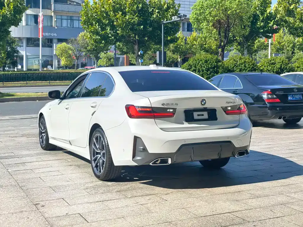BMW 3 Series 2024 из CN, фото 6
