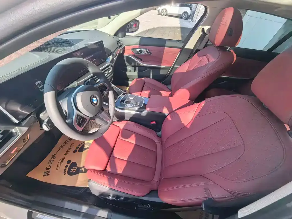 BMW 3 Series 2024 из CN, фото 7