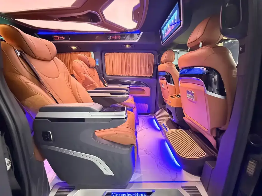 Mercedes-Benz Vito 2024 из CN, фото 4