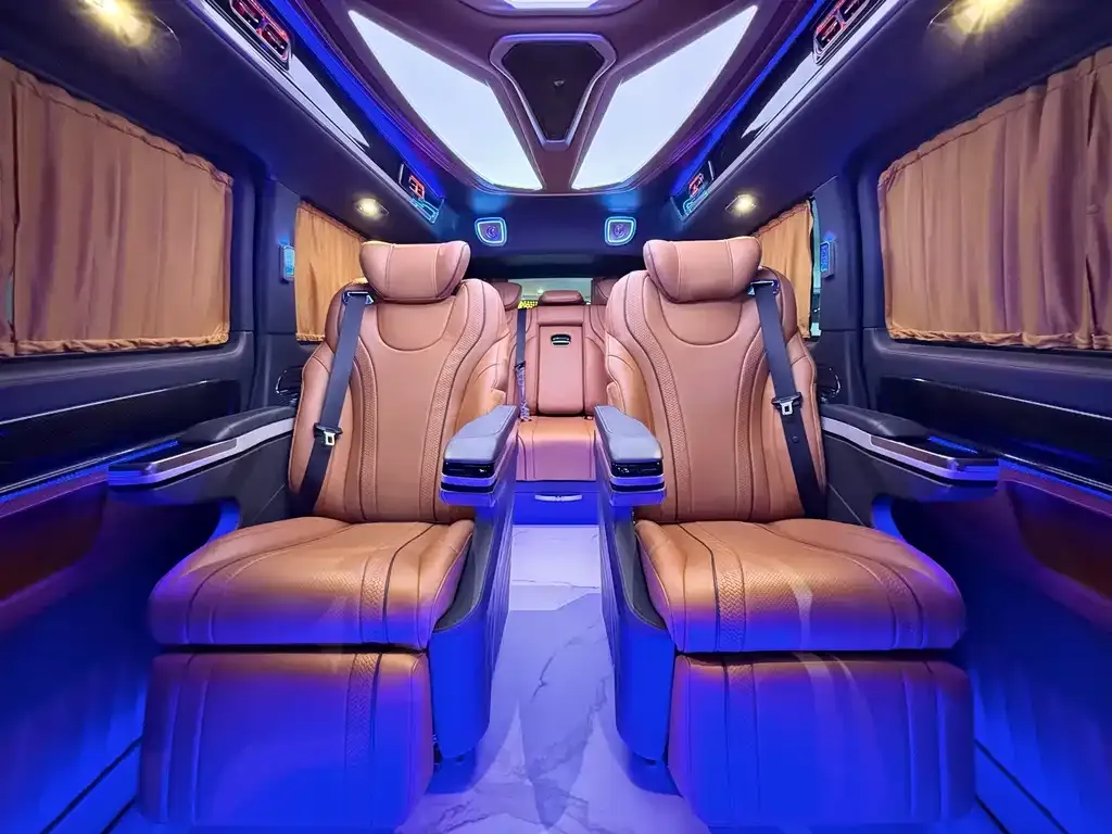 Mercedes-Benz Vito 2024 из CN, фото 7