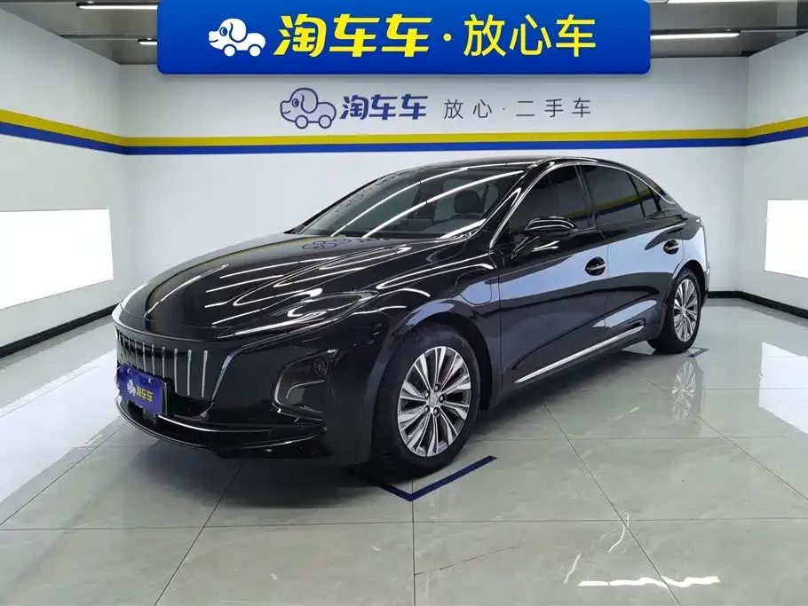 Hongqi E-QM5 2024 из CN, фото 1