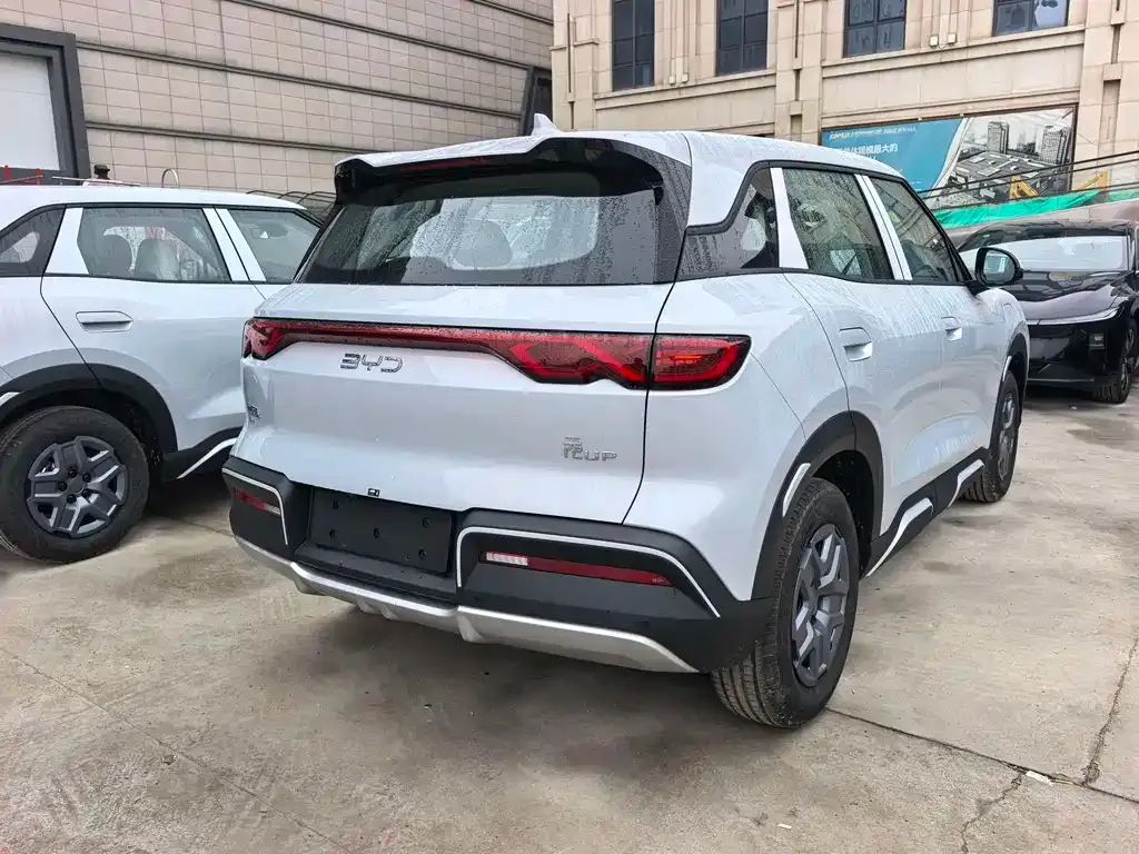 BYD Yuan UP 2025 из CN, фото 2