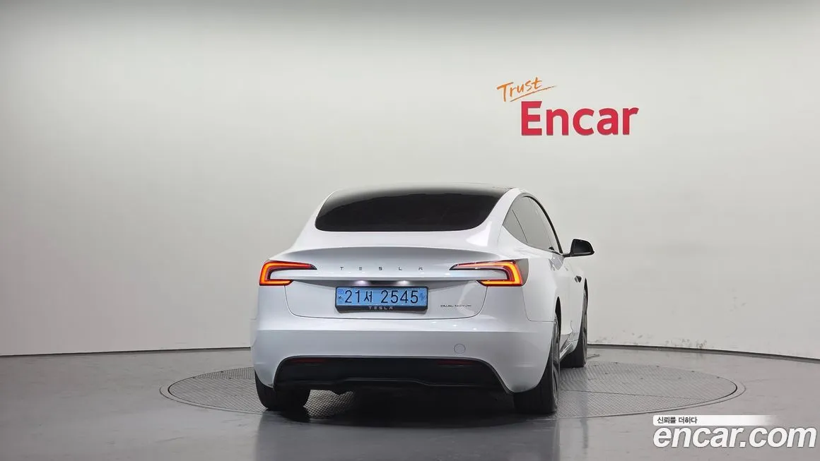 Tesla Model 3 2024 из KR, фото 4