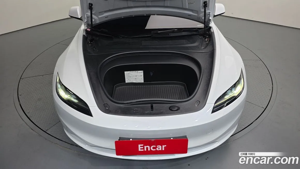 Tesla Model 3 2024 из KR, фото 6