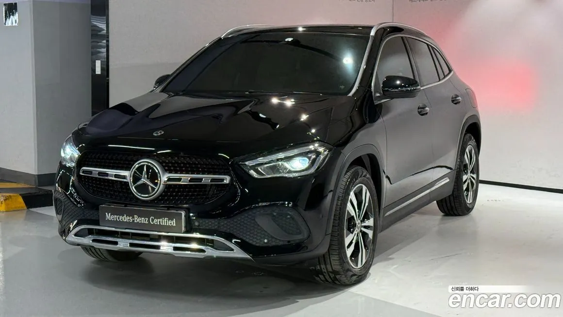 Mercedes-Benz GLA-Class — фото 1