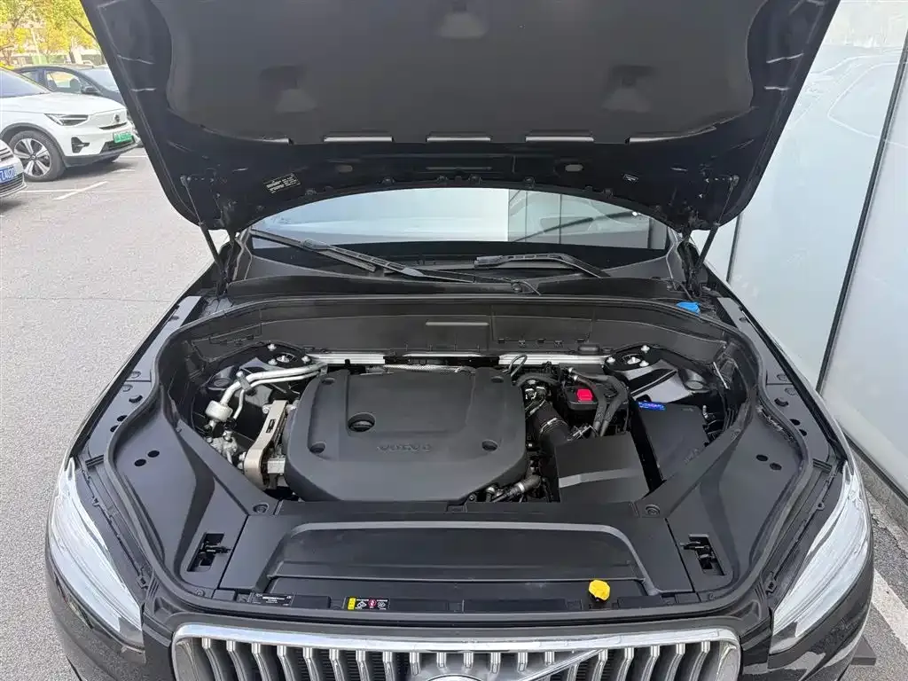 Volvo XC90 2023 из CN, фото 7