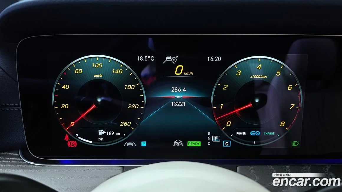 Mercedes-Benz E-Class 2023 из KR, фото 8
