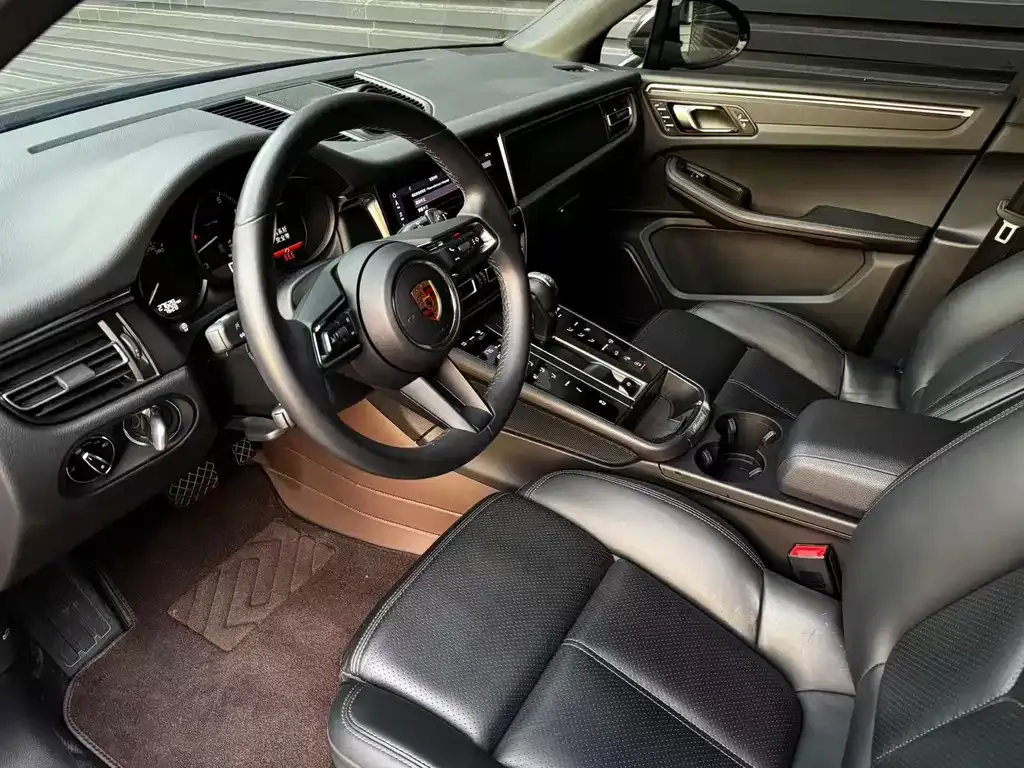 Porsche Macan 2024 из CN, фото 7