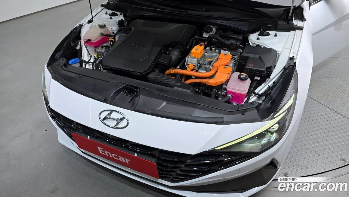 Hyundai AVANTE — фото 6
