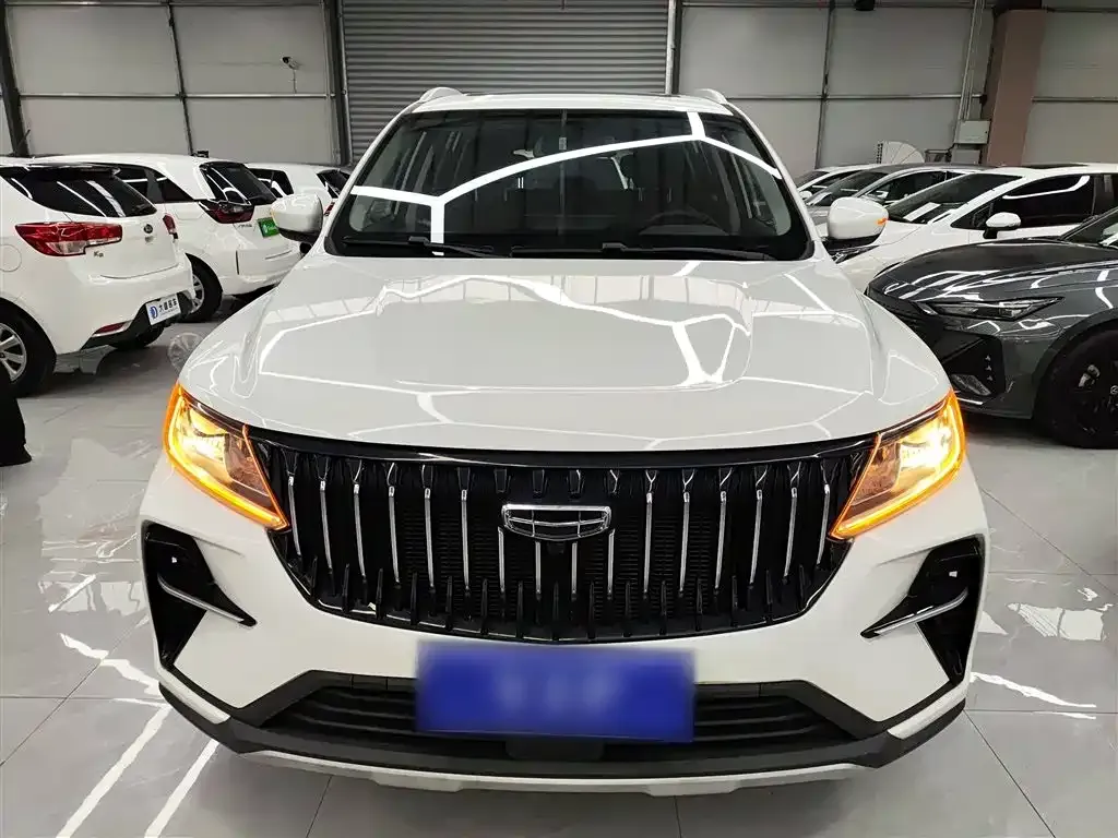 Geely Vision X6 — фото 3