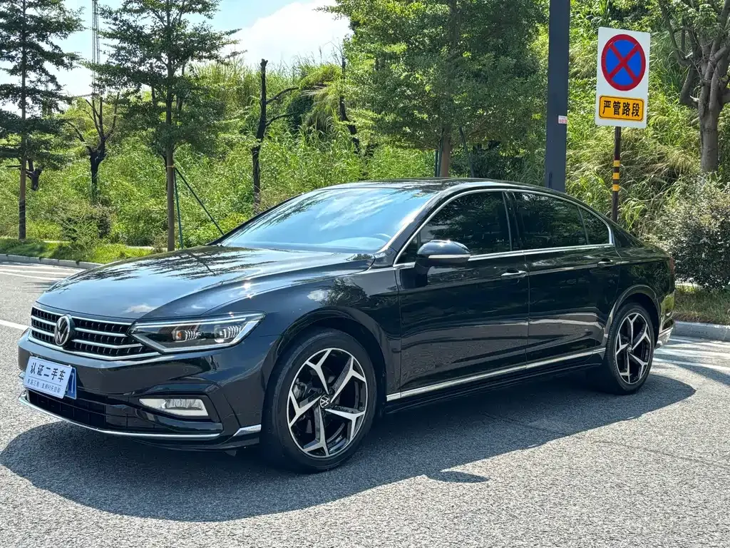 Volkswagen Magotan 2023 из CN, фото 1