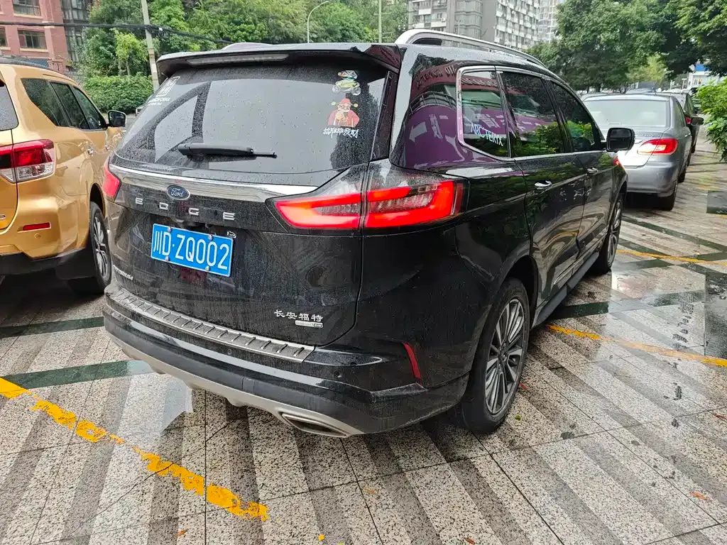 Ford Edge 2022 из CN, фото 3