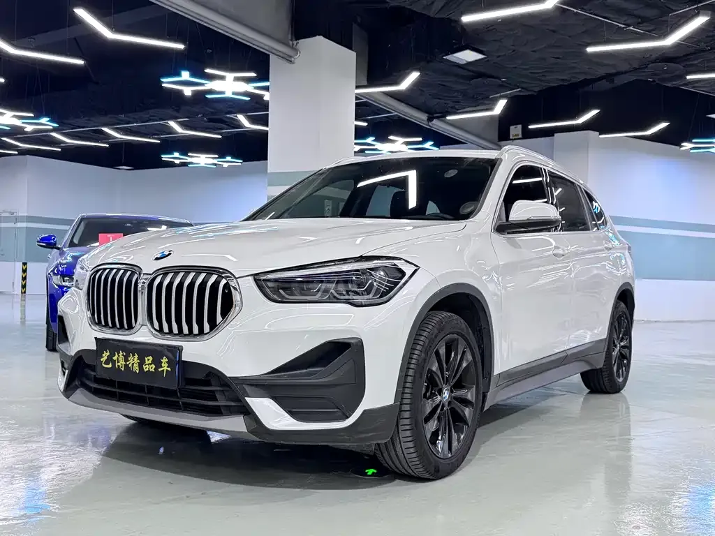 BMW X1 2021 из CN, фото 1