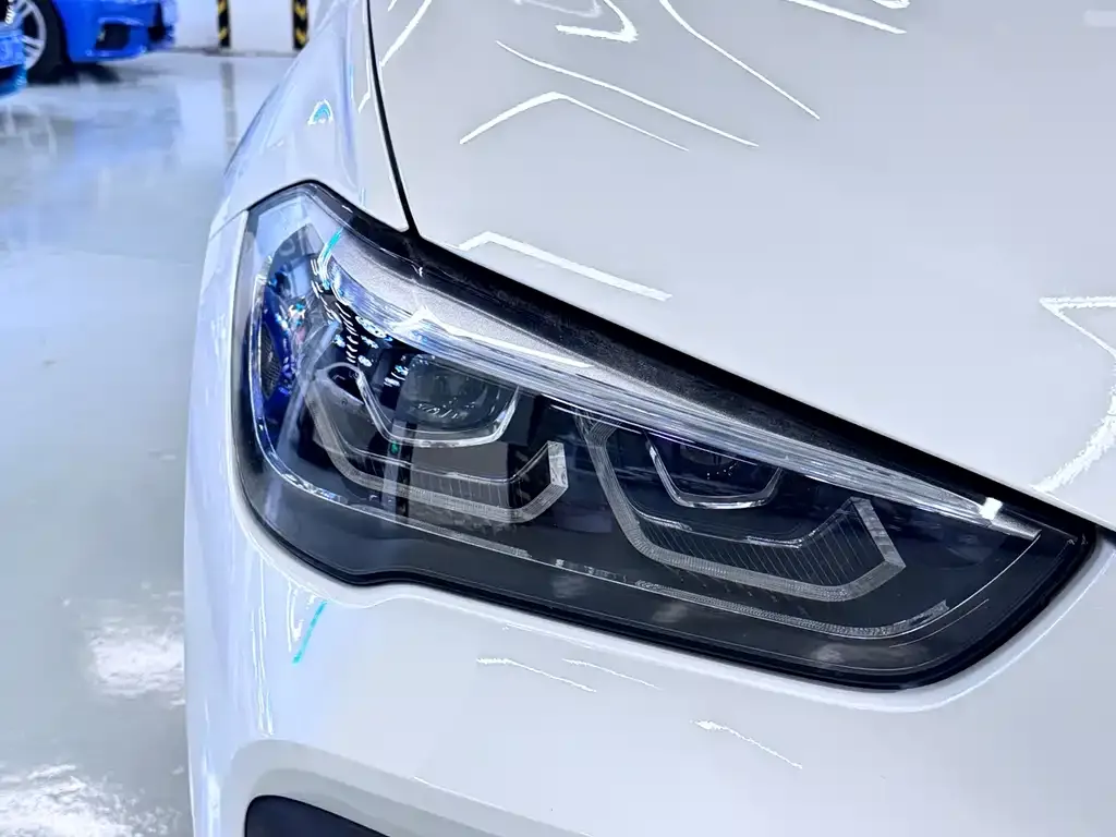 BMW X1 2021 из CN, фото 4