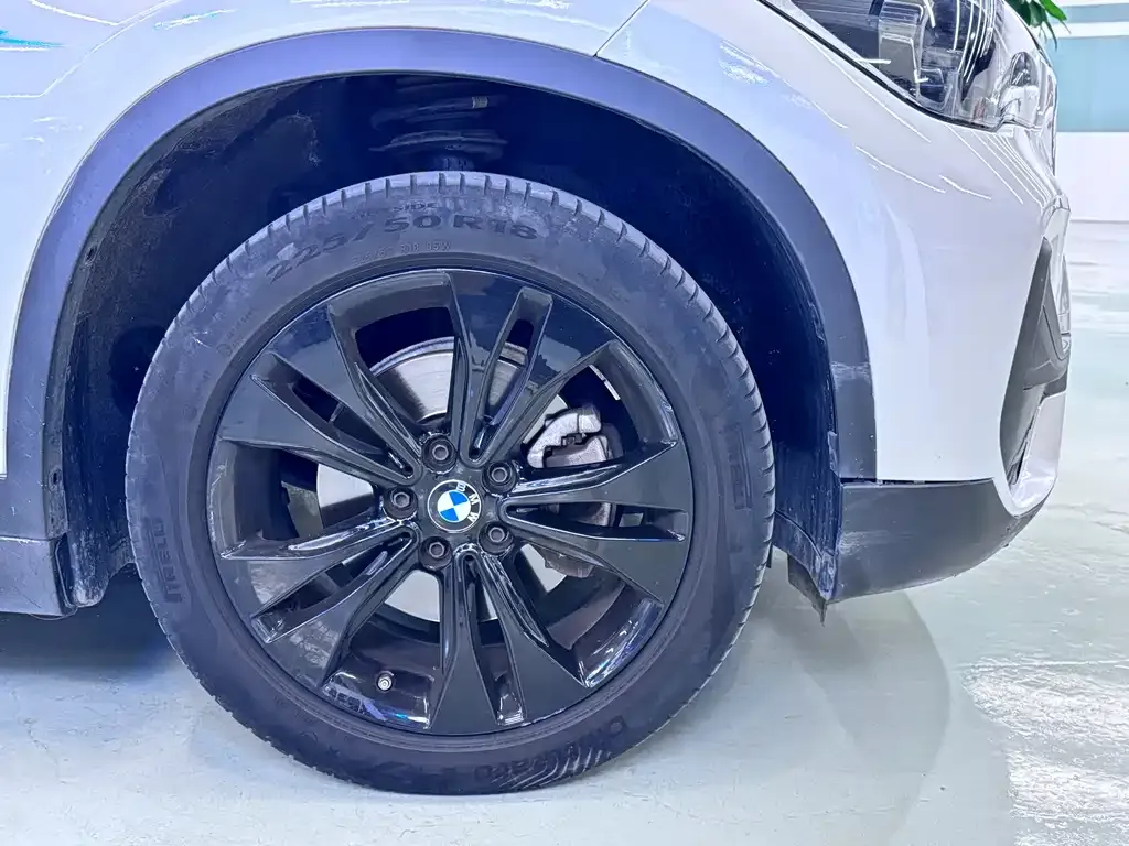 BMW X1 2021 из CN, фото 5