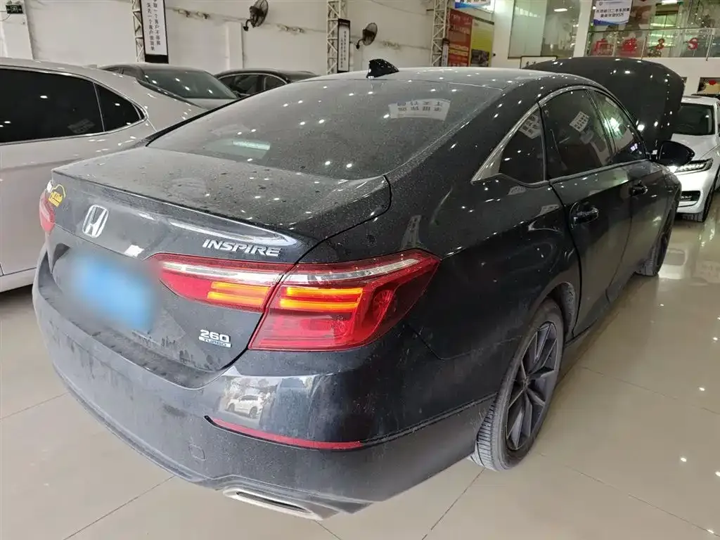 Honda Inspire 2022 из CN, фото 7