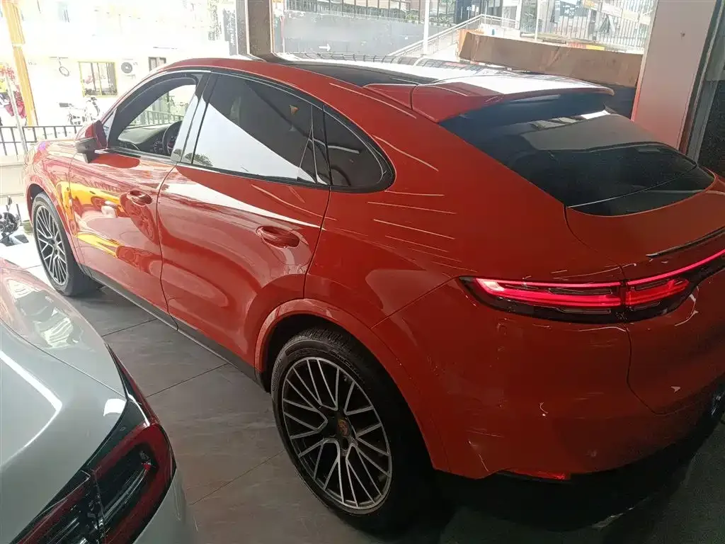 Porsche Cayenne 2021 из CN, фото 4