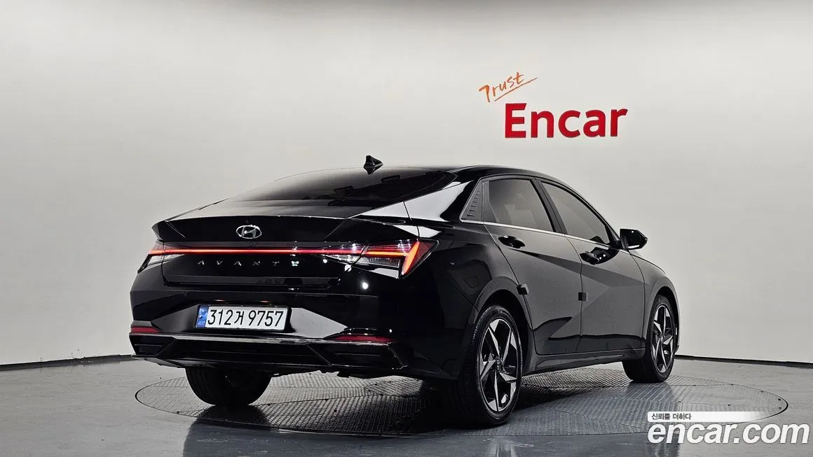 Hyundai AVANTE — фото 2