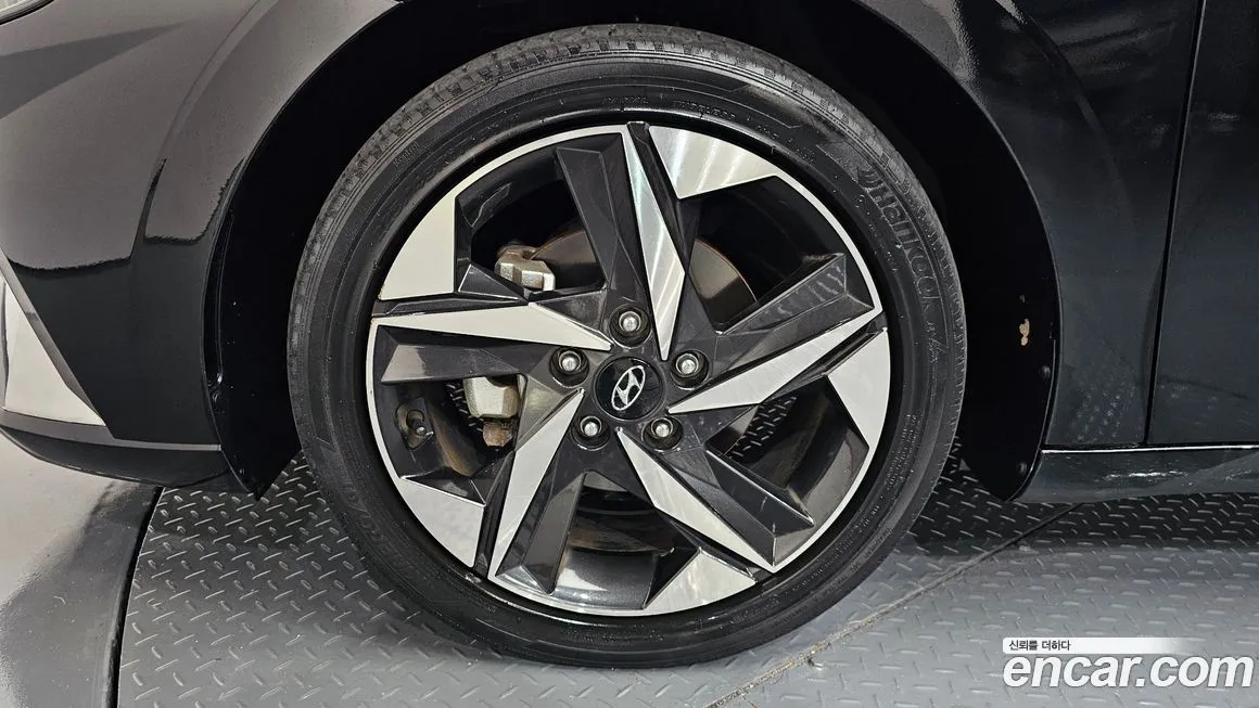 Hyundai AVANTE — фото 5